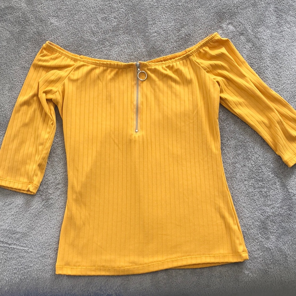 Rue21, M, ribbed off the shoulder 3/4 sleep top